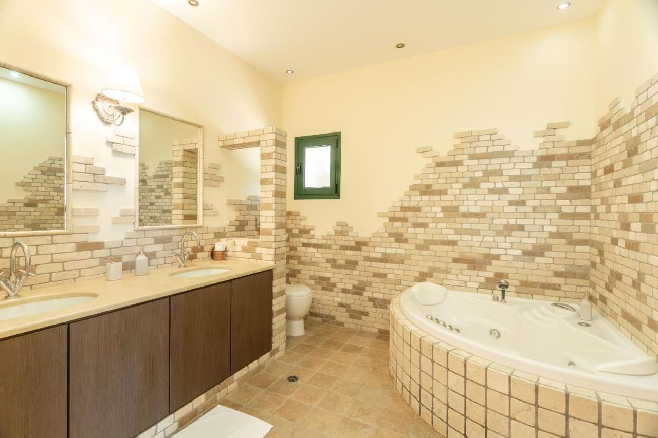 Villa Archangelos Aegina Sfentouri Extérieur photo